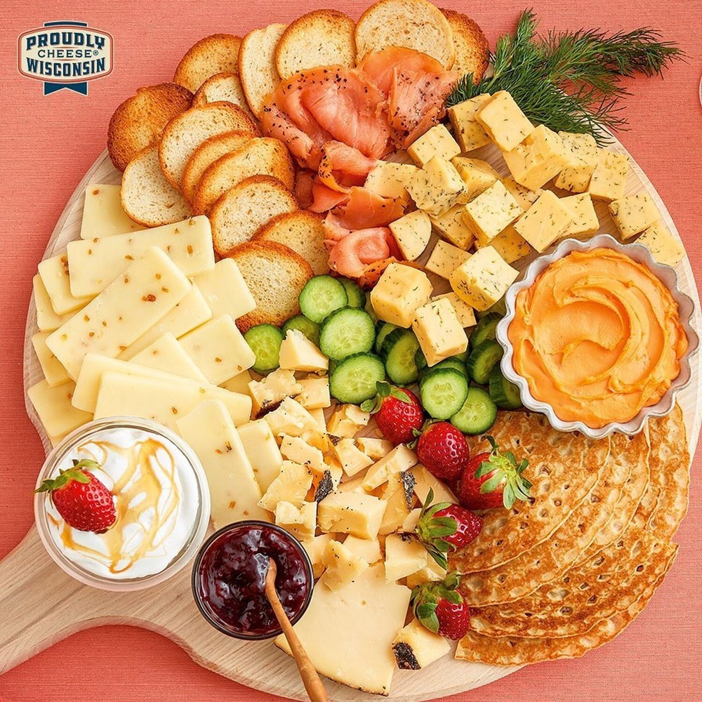 Pine River Garlic & Herb Gourmet Cheese Spread 8oz (3 Pack)