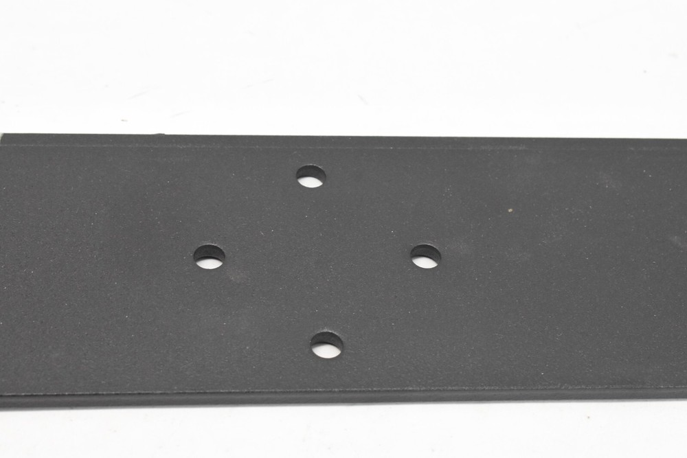 Cooper B-line Relay Rack Raceway Support Flat Kit Black 18" SB213318FB