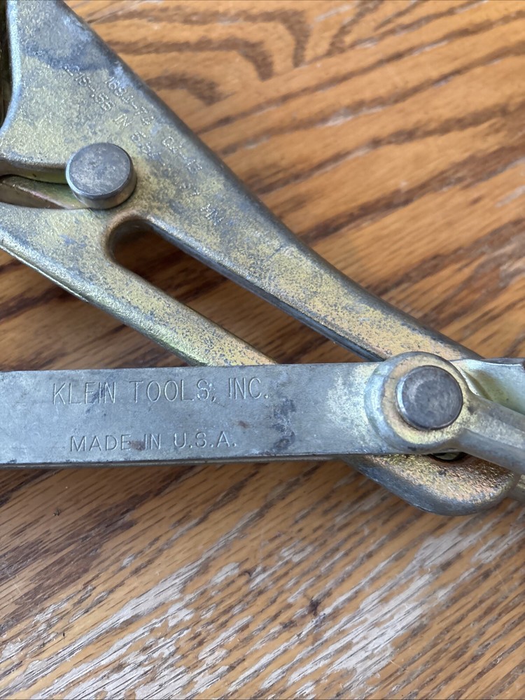 Klein Tools 1684-74 EHS Cable Pulling Jaw Grip, 8000lb Max, 0.55in