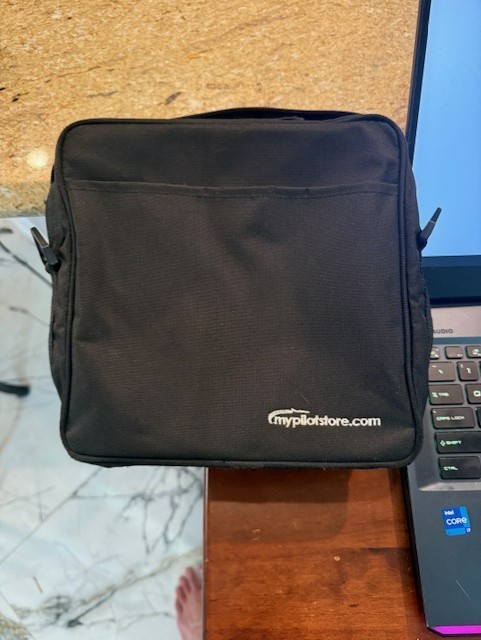MY PILOT STORE HEADSET BAG OPEN BOX
