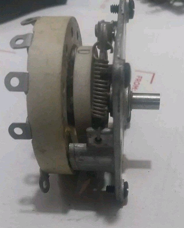 NOS For signal corps Transmitter Unit. Ceramic Rotary Switch.