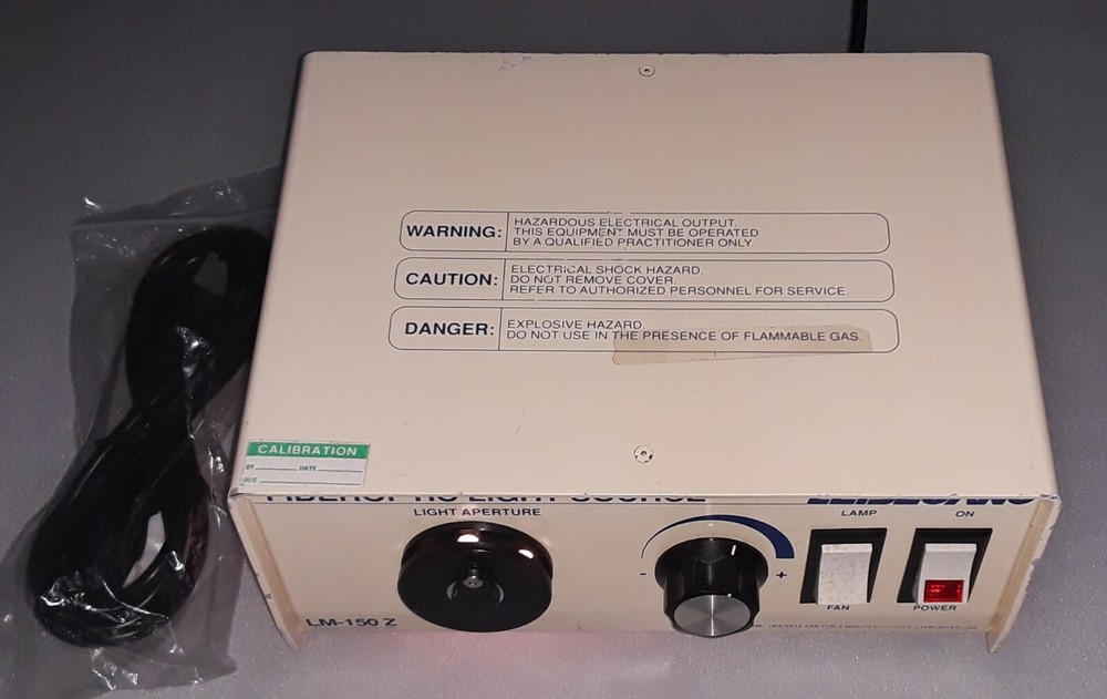 Leisegang Fiber Optic Light Source LM-150 Z