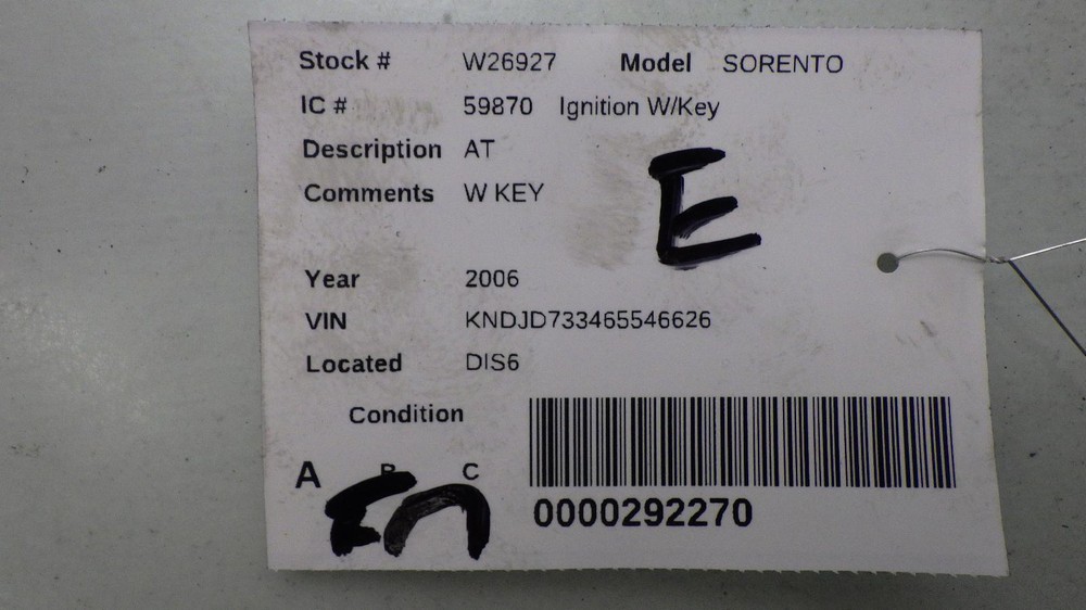 06 KIA SORENTO Ignition W/Key