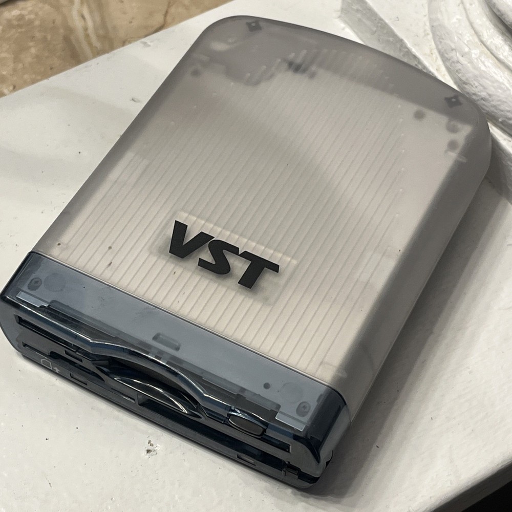 Used VST USB TRI MEDIA READER Model:USBTMR