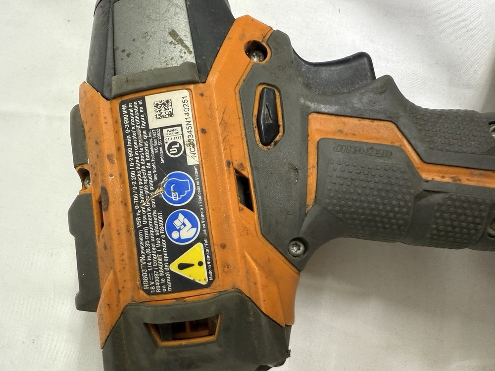 RIDGID Brushless Cordless Impact Driver Kit