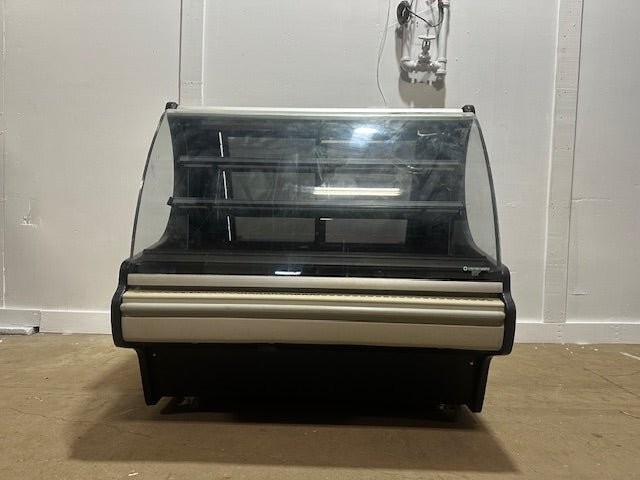 "STRUCTURAL CONCEPTS MP48R" LIGHTED CURVED GLASS REFRIGERATED BAKERY DISPLAY CAS