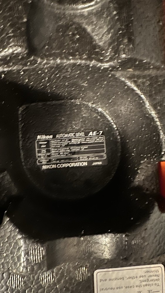 Nikon AE-7 Automatic Optical Level, 30x Magnification, ±2.0mm Accuracy