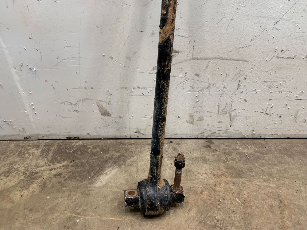 2006 Peterbilt 379 Torque Rod (339-10266)