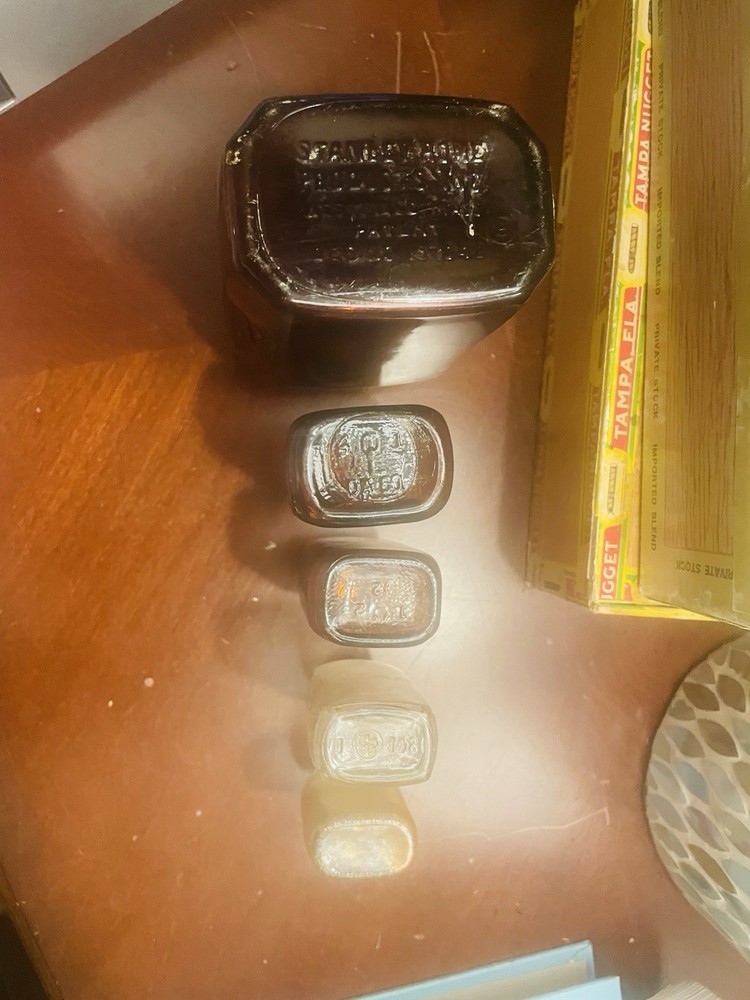 Vintage small bottles