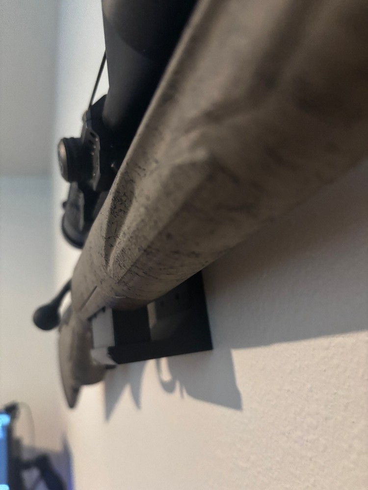 .308 wall mount for magazine well