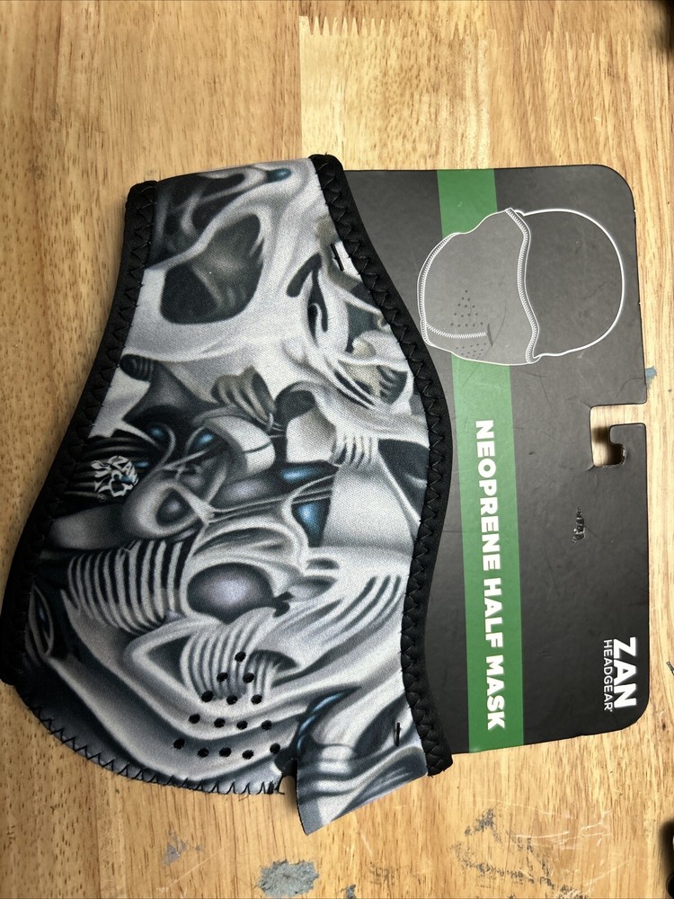 Zan Headgear Biomechanical  Half Mask
