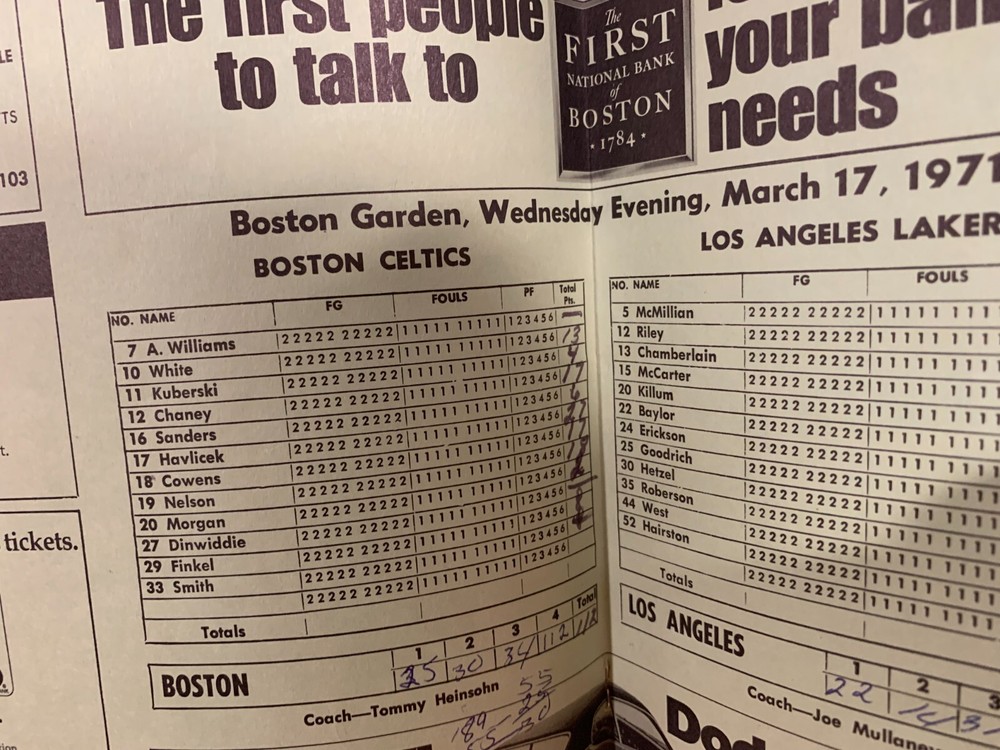 March 17th, 1971 Celtics-Lakers Program Scorecard Chamberlain + Globetrotters