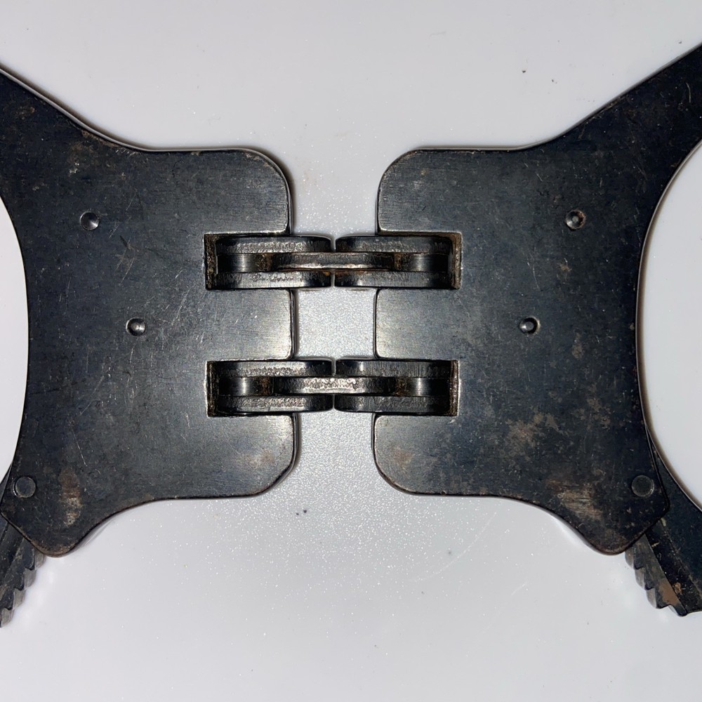 Vintage Peerless Hinge-Linked Handcuffs & Key On Monadnock Persuader