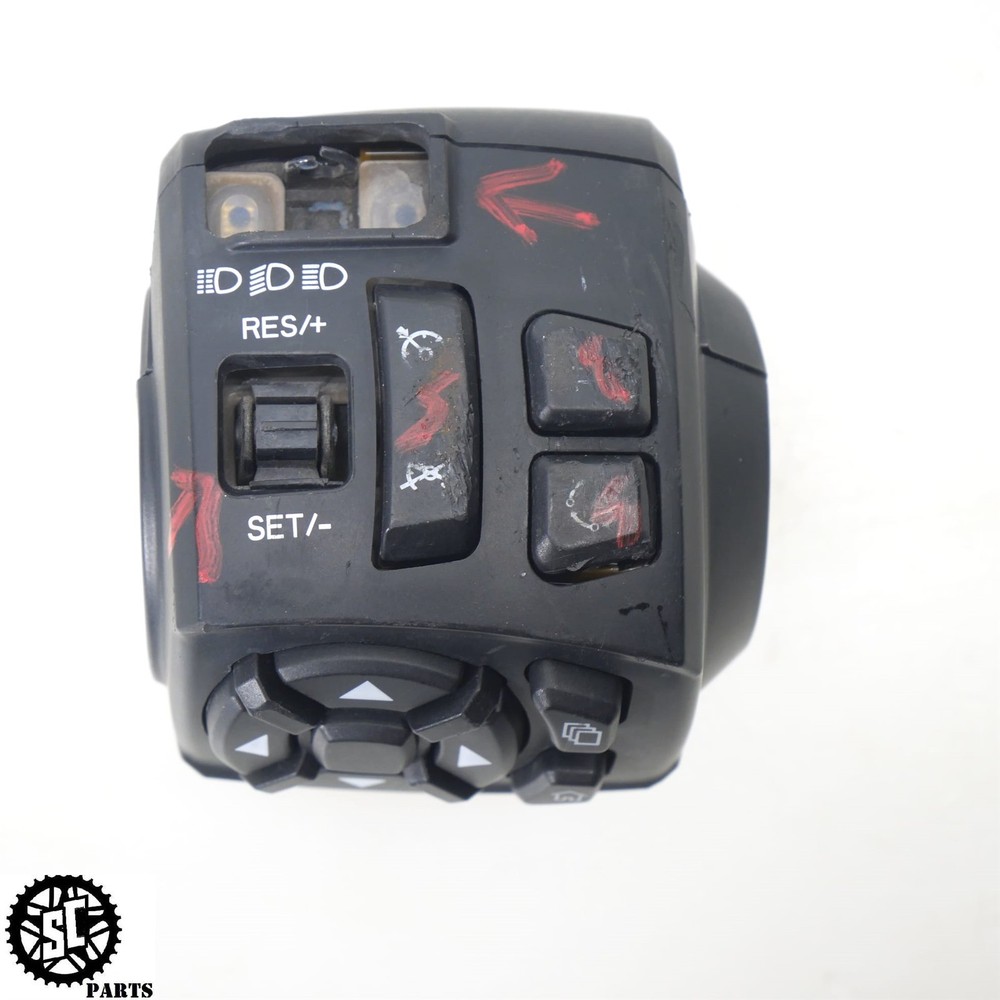 21-24 HARLEY-DAVIDSON NIGHTSTER RH975 LEFT CONTROL HEADLIGHT SWITCH