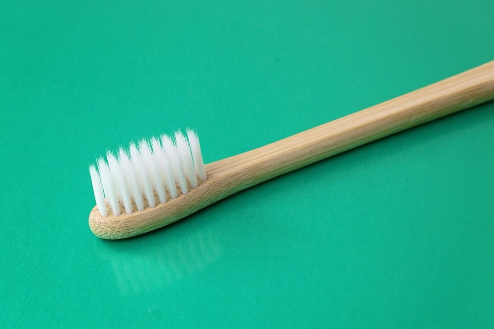 Bamboo Toothbrush Set 10-Pack | FUNDEE Eco-Friendly, Biodegradable, BPA-Free