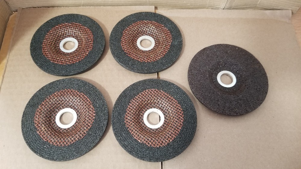 5PC Makita A24P-BF Grinding Wheels , VGC