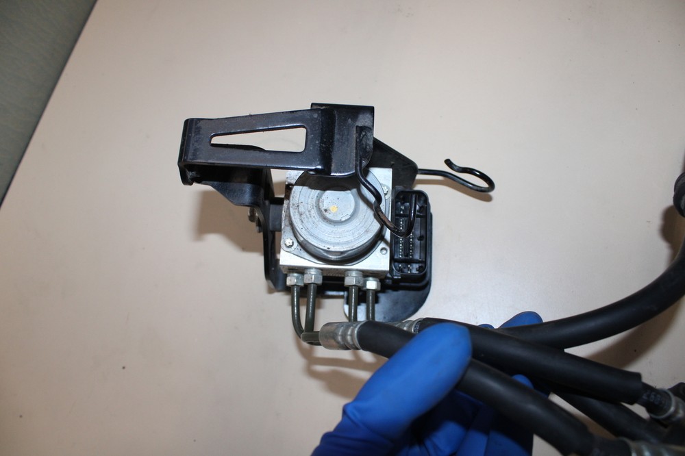 19 KAWASAKI VERSYS 650 KLE650 ABS ABS PUMP UNIT MODULE