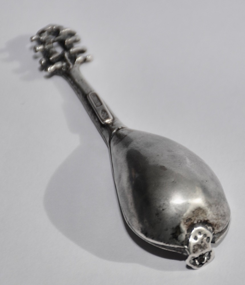 Superb Vintage Continental Italian 800 Solid Silver Mandolin Miniature