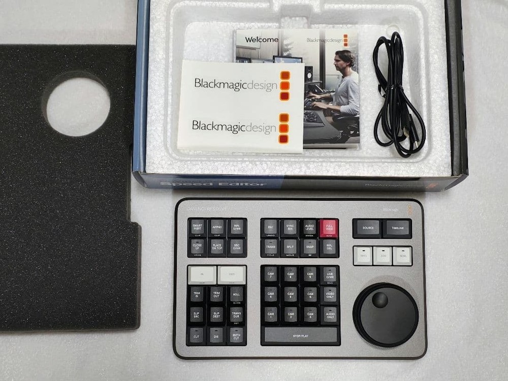 Blackmagic DaVinci Resolve Speed Editor USB-C Controller NO License Key MINT