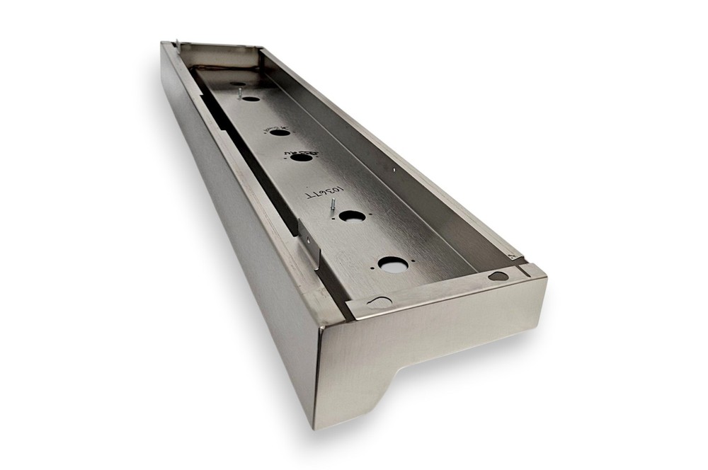 Wolf Gas Range Part # 809077 - Bullnose, 366 - Svce
