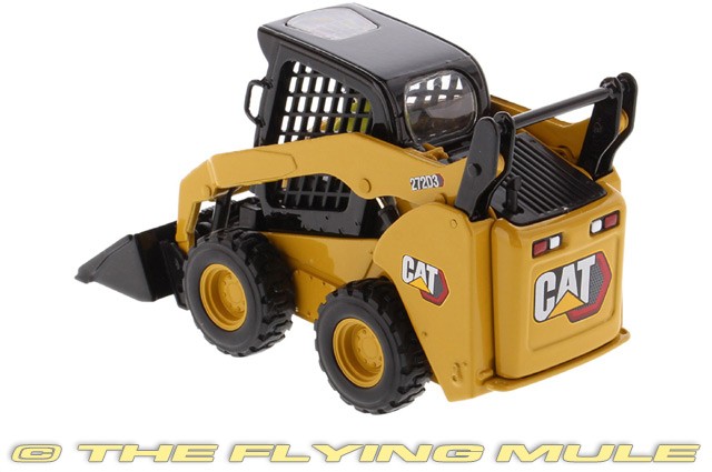 Diecast Masters 1:32 272D3 Skid Steer Loader