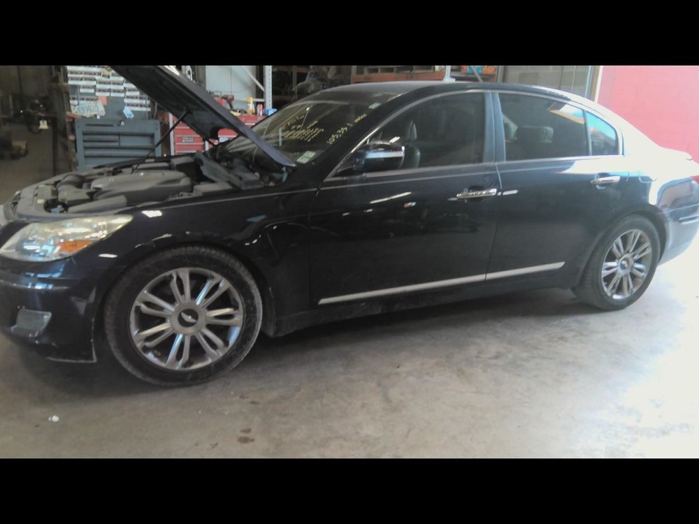 GENESIS 2011 Transmission Shift 730672