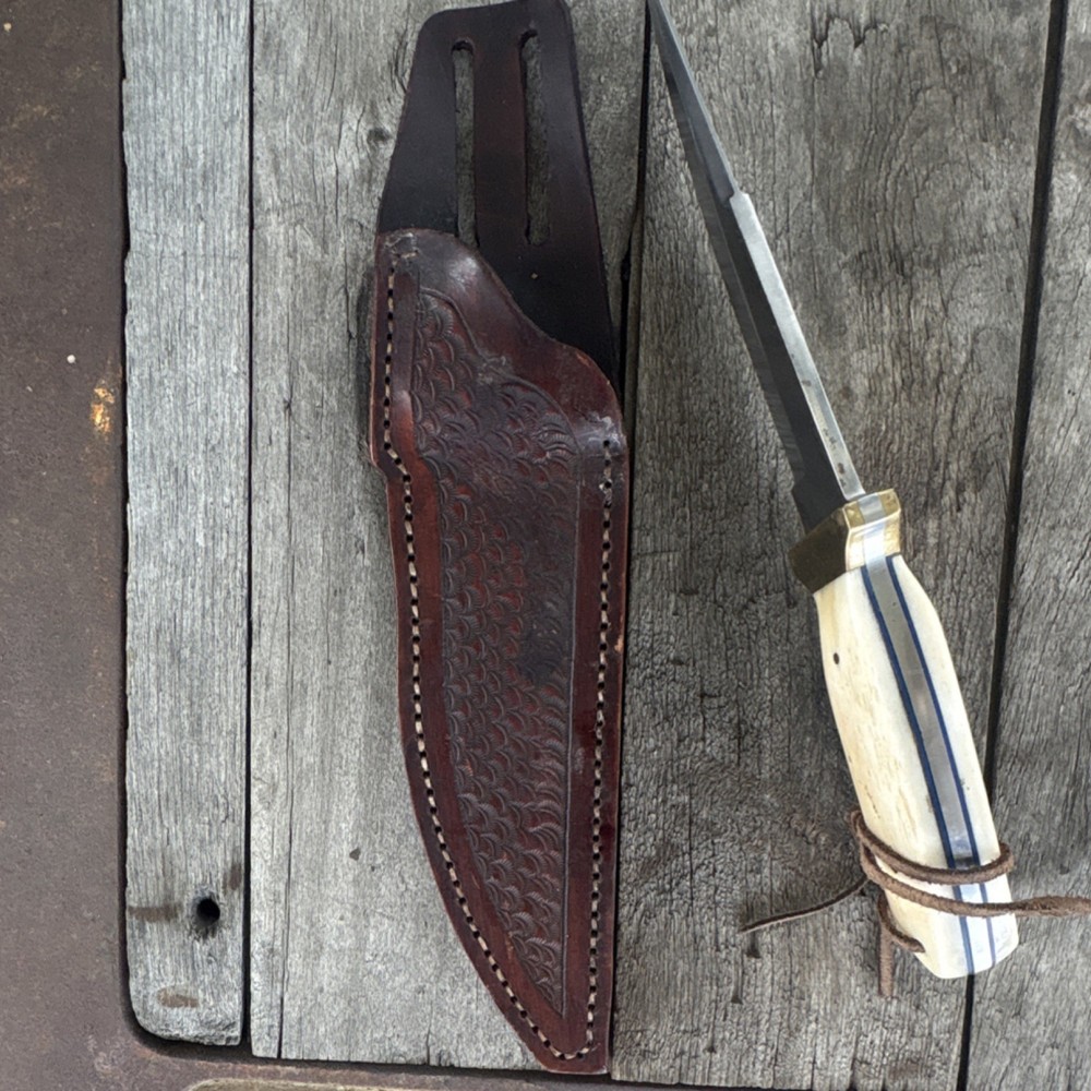 Vintage Handmade Bone Handle Fixed Blade Hunting Knife with Sheath