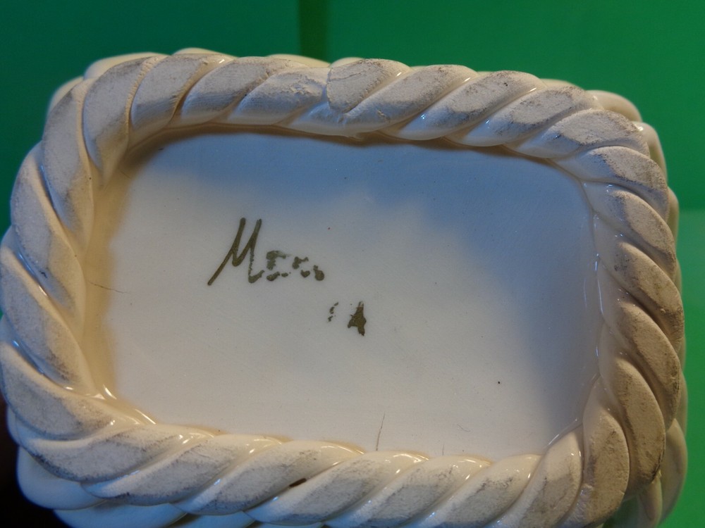Floral Pattern Trinket Basket (Used/EUC)