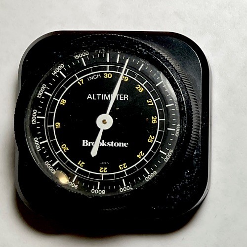 Brookstone Altimeter ▪️Circa 1990▪️Selling ”As-Is”