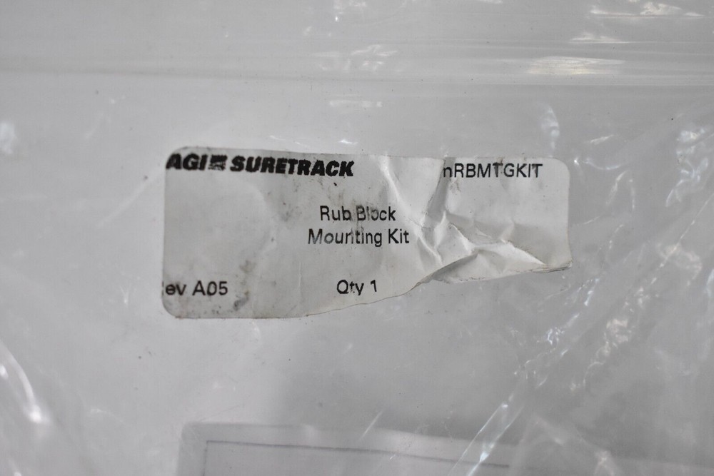 AGI Suretrack CMC Rub Block Mounting Kit White Replacement Bracket