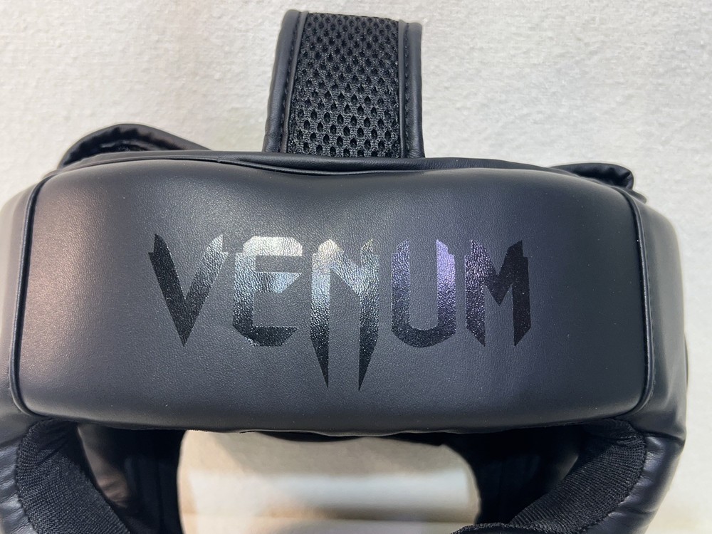Venum Challenger 2.0 Training Headgear - Black
