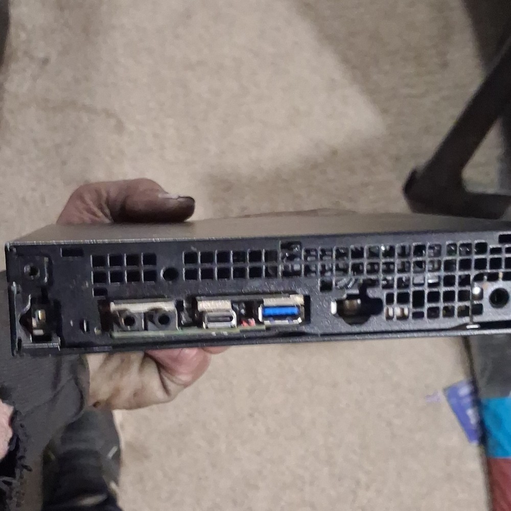 Dell IPCFL-BS GSM Micro Form Factor Desktop Intel Core i7 8th Gen Windows