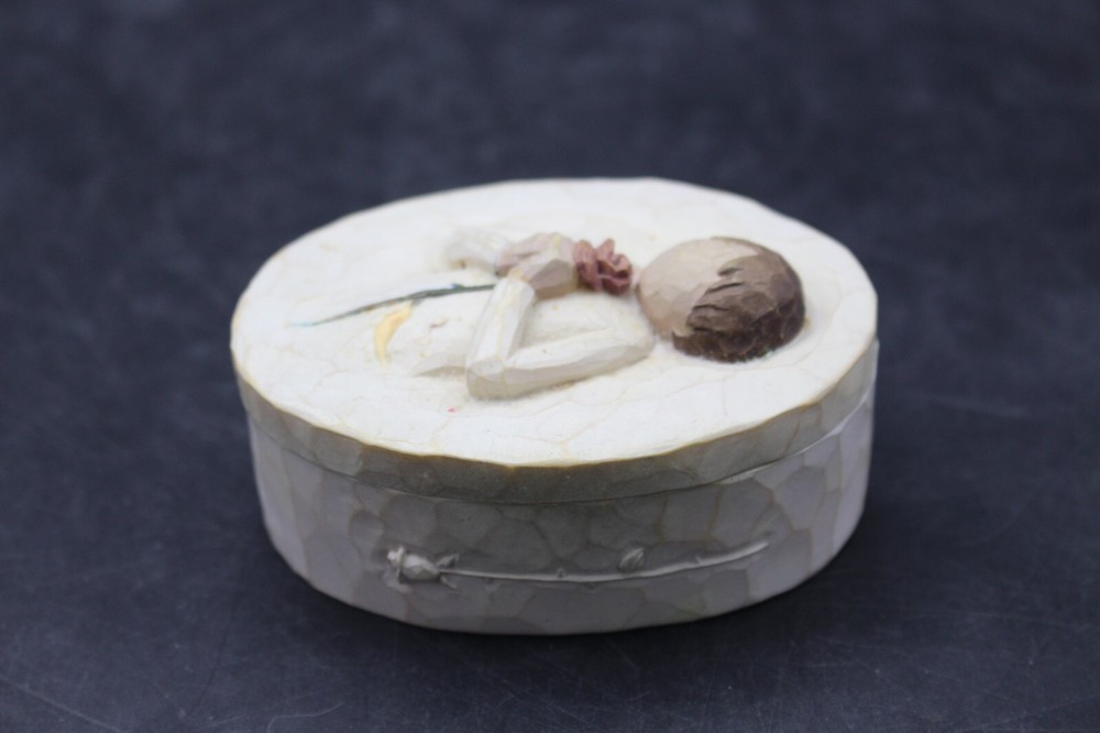 Willow Tree Demdaco Loving Angel Trinket Box