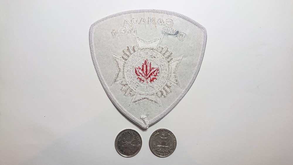 Canada DND MDN Fire Service D'Incendie Silver Patch Badge Crest