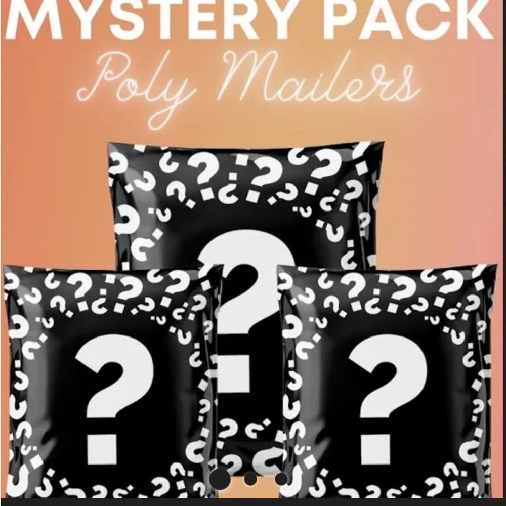 Mystery bag polymailers get 30 poly mailers 5 of 6 different patterns & prints