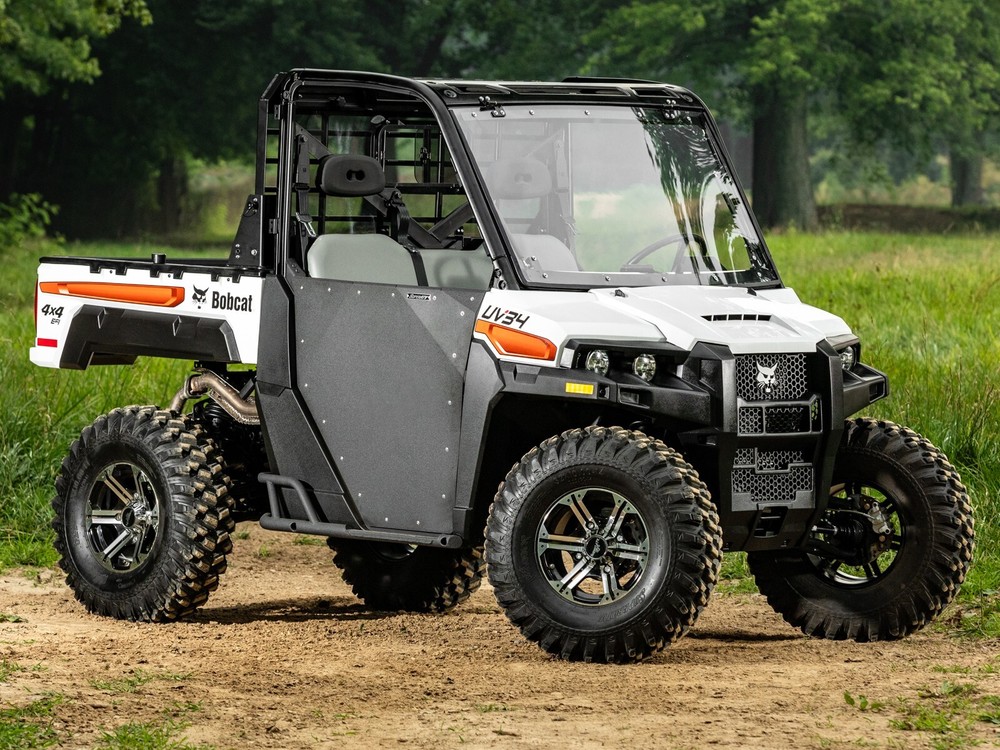 SuperATV Scratch Resistant Flip Windshield for Bobcat UV34 - 2019+