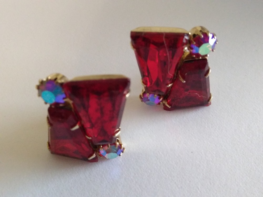 Vintage Clip Earrings Dazzling