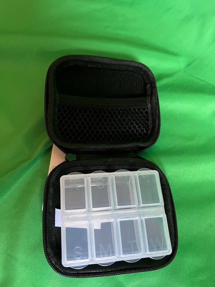 Walgreens - travel pull holder with zipper