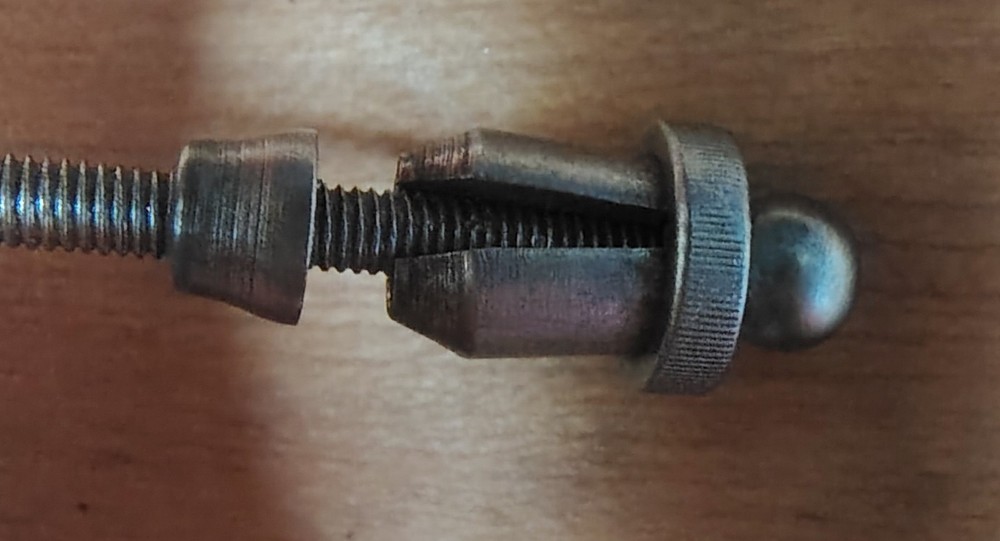 🗽VINTAGE 4-1/2" OD CALIPER WITH QUICK NUT