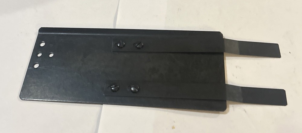 056121 Holddown Plate