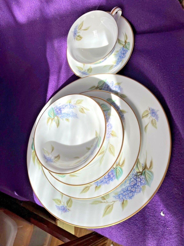 1952 Winona by Noritake 6 piece place setting