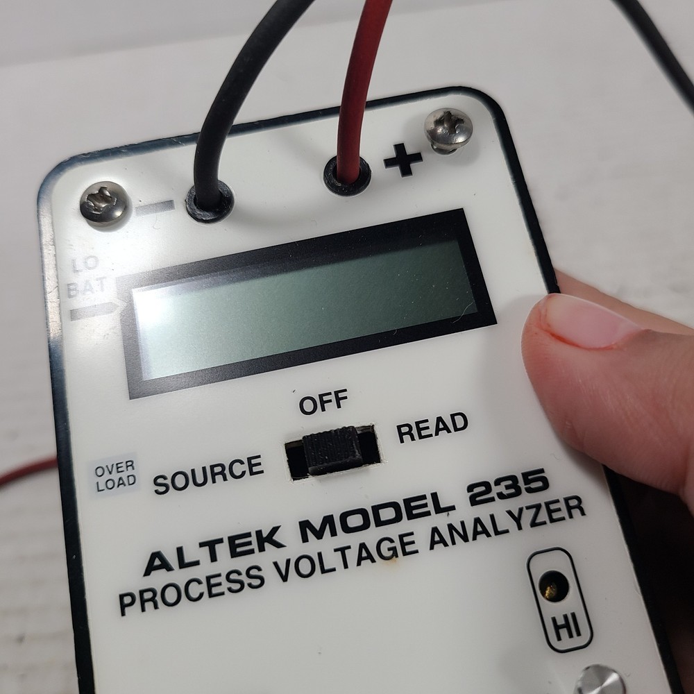 Altek Process Voltage Analyzer - Model 235