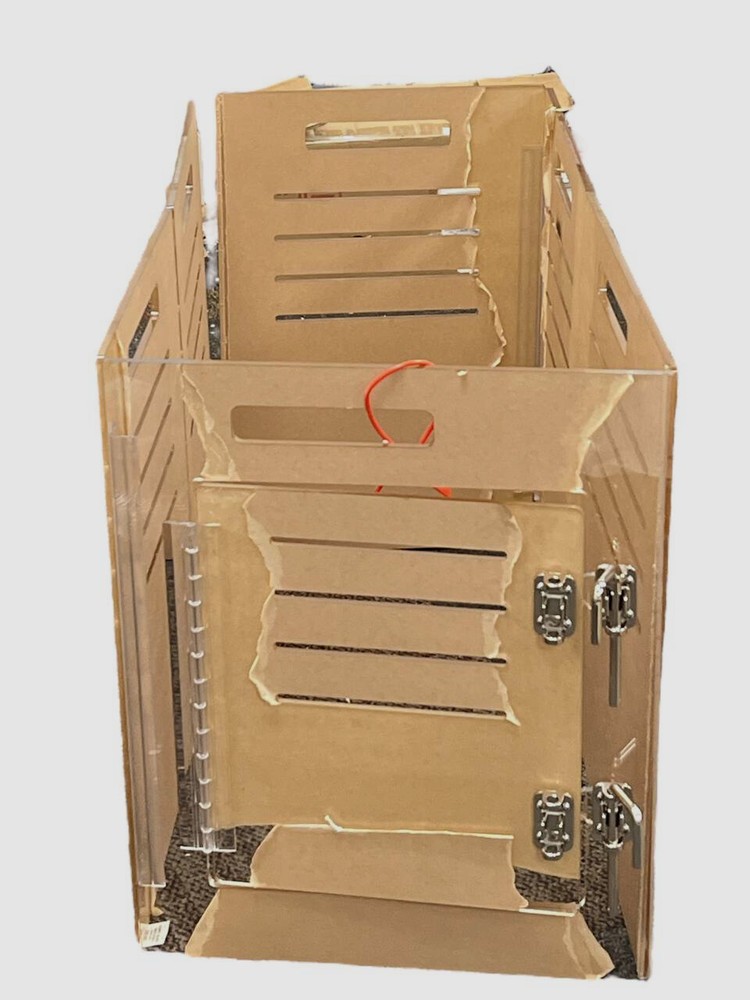 HIDDIN Small Clear View Pet Crate With Silver Latch