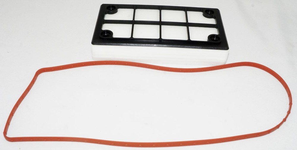 Hino 15613-EV140 Oil Filter Element