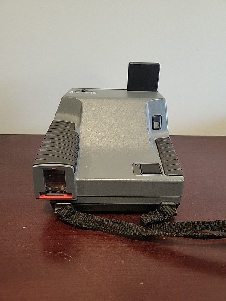 Vintage Polaroid Impulse 600 Camera | Gray | Pop-Up Flash | Untested