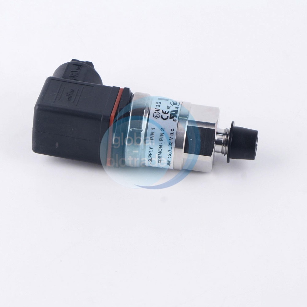 ONE NEW DANFOSS MBS 3000 060G1122 Pressure Transmitter