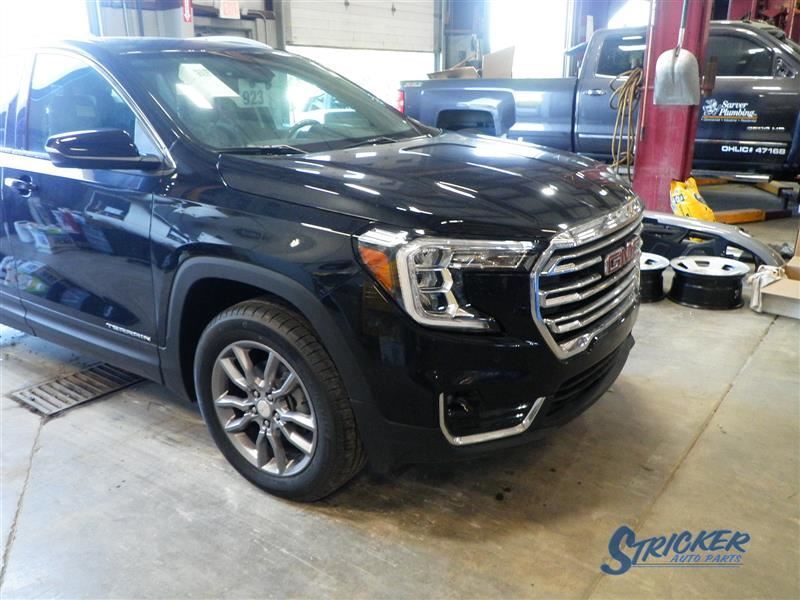 TERRAIN 2022 Camera/Projector 1138843