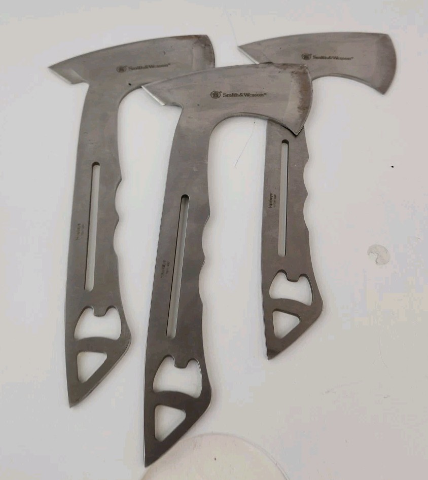 Smith And Wesson Hawkeye Throwing Axe