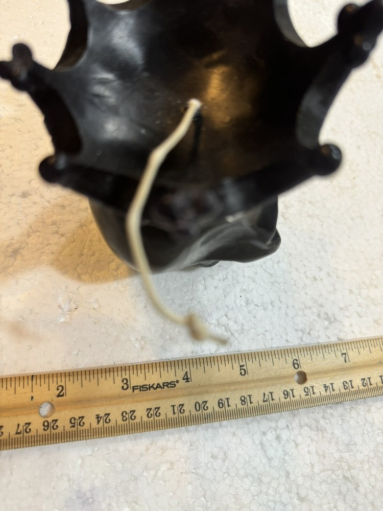 Skull With Crown Black Candle