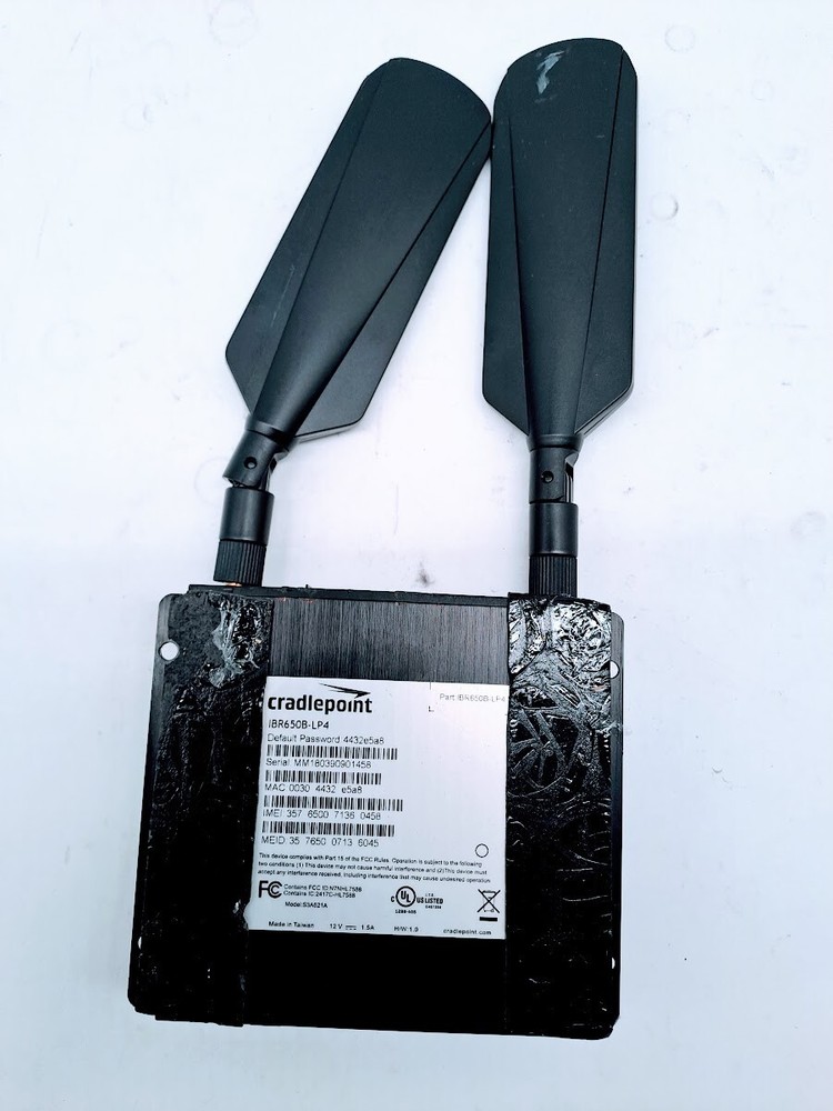CradlePoint IBR650B-LP4 Rugged Router